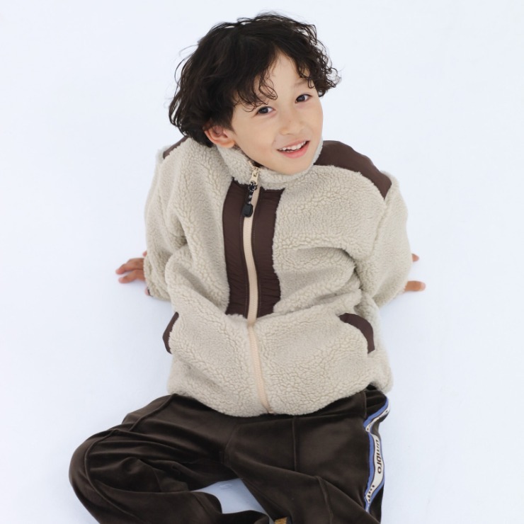 キッズ ジャケット（110～130cm・UMBRO） | しまむら | しまむらパーク