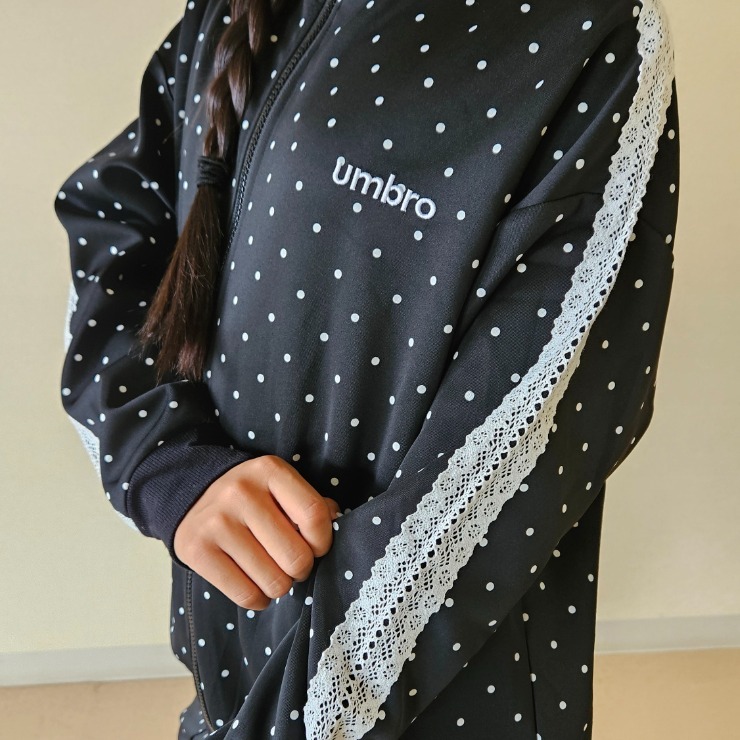 キッズ ジャケット（110～130cm・UMBRO） | しまむら | しまむらパーク