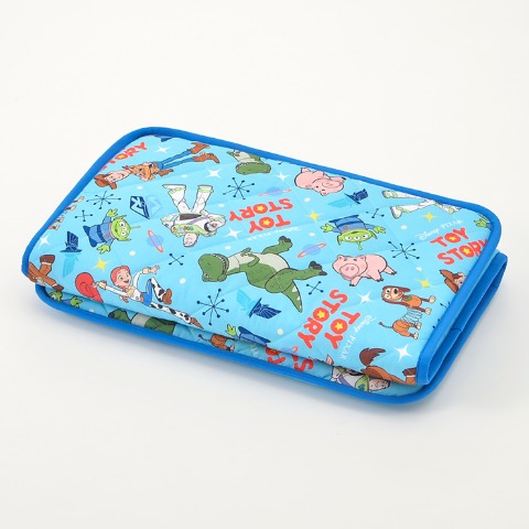 ごろ寝ふとん（70×120cm・『トイ・ストーリー』）