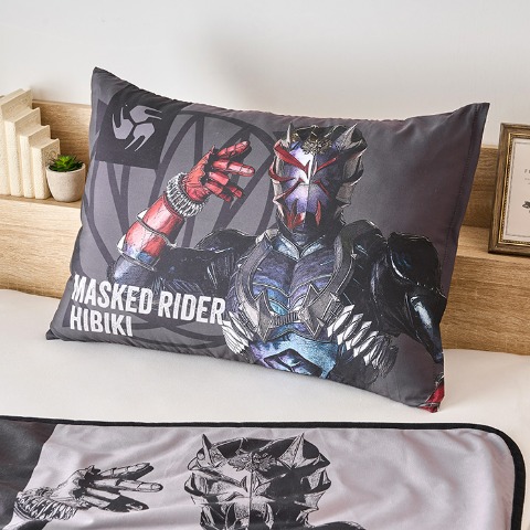 枕（43×63cm・仮面ライダー響鬼）