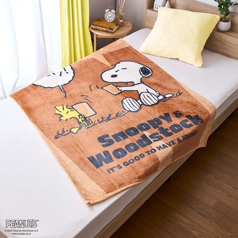 ブランケット（ハーフサイズ・PEANUTS）