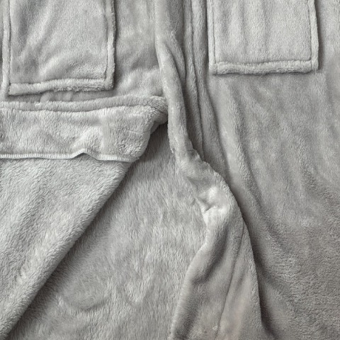 着る毛布（FIBER HEAT）