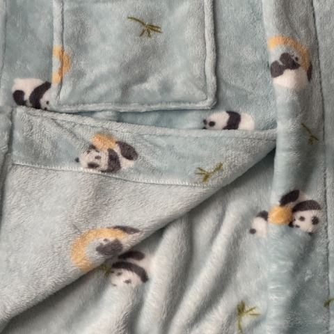 着る毛布（FIBER HEAT）パンダ柄