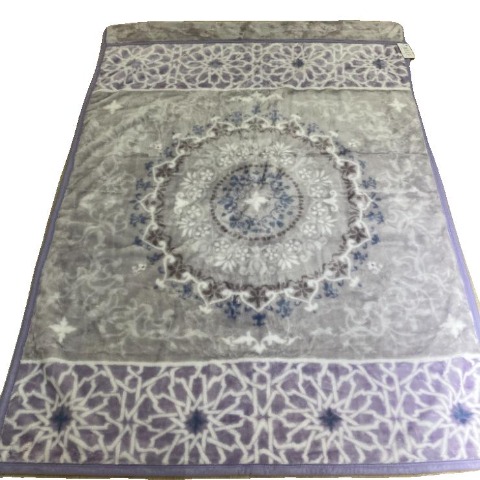 合わせ毛布（シングルサイズ・西川）