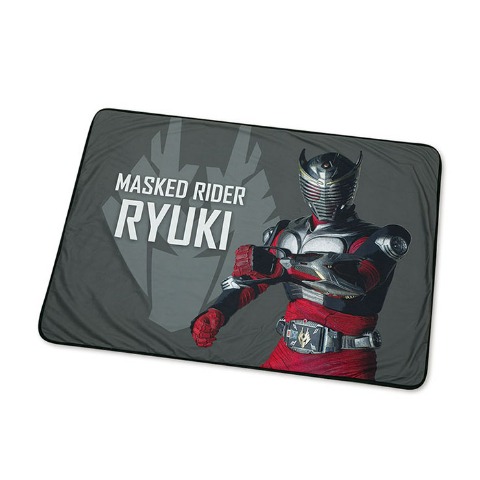 ブランケット（ハーフサイズ・仮面ライダー龍騎）
