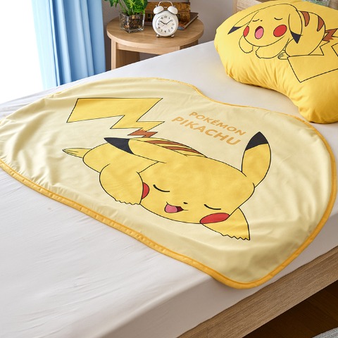 ブランケット（ひざ掛けサイズ・ポケットモンスター）