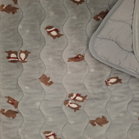 敷きパッド（シングルサイズ・FIBER HEAT）カワウソ柄