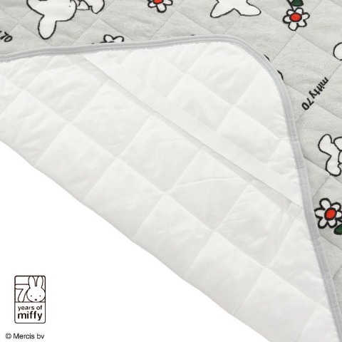敷きパッド（ダブルサイズ・miffy）