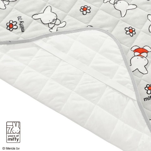 敷きパッド（ダブルサイズ・miffy）