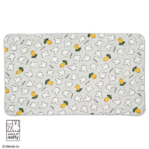敷きパッド（セミダブルサイズ・miffy）