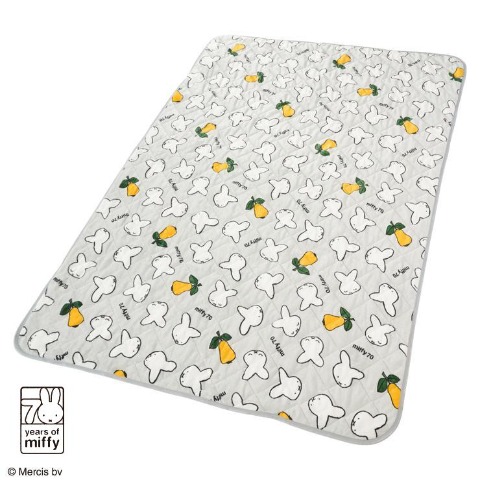 敷きパッド（ダブルサイズ・miffy）