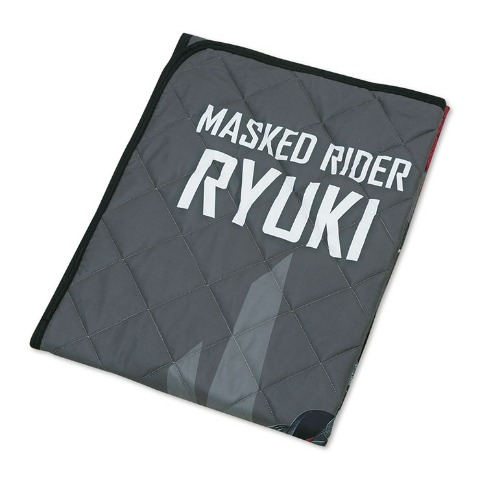 敷きパッド（シングルサイズ・仮面ライダー龍騎）