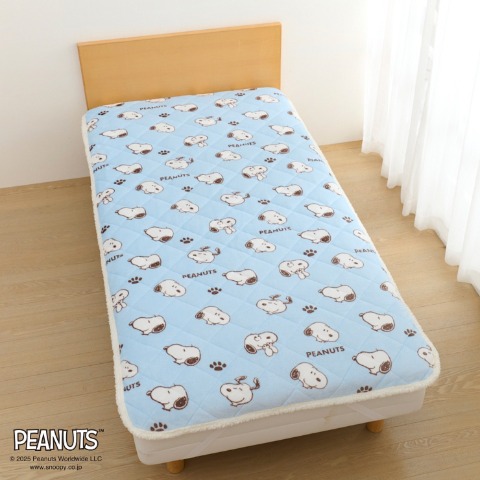 敷きパッド（シングルサイズ・PEANUTS）