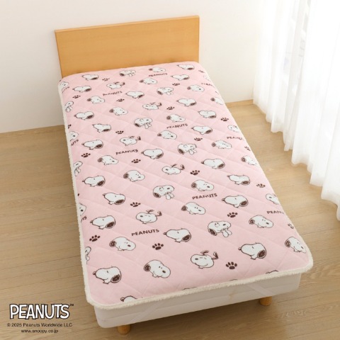 敷きパッド（シングルサイズ・PEANUTS）