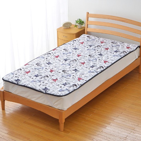 敷きパッド（シングルサイズ　ナイトメアー・ビフォア・クリスマス）