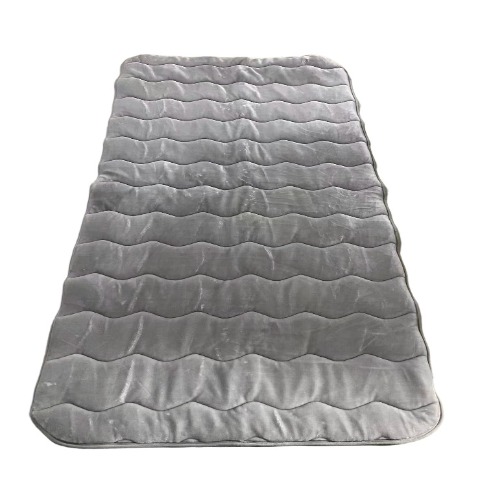 敷きパッド（シングルサイズ・FIBER HEAT SUPER PREMIUM）