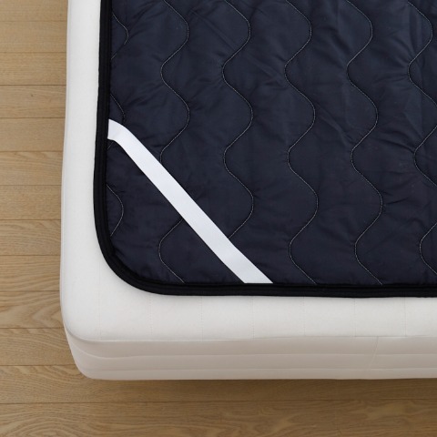 敷きパッド（シングルサイズ・サンリオキャラクターズ）