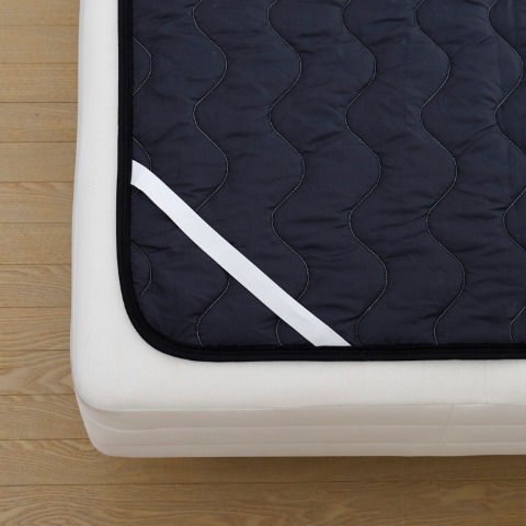 敷きパッド（シングルサイズ・サンリオキャラクターズ）