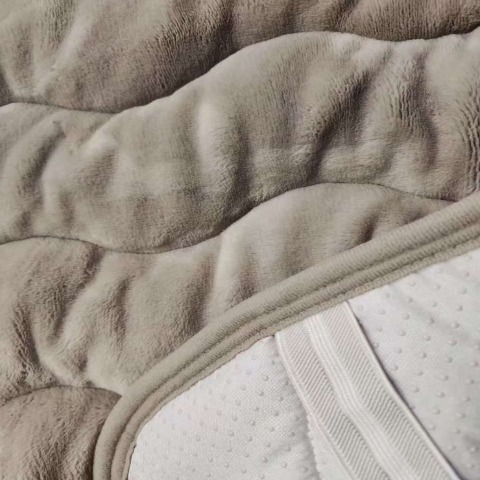 枕バッド（43×63cm・FIBER HEAT）