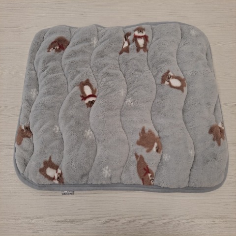 枕バッド（43×63cm・FIBER HEAT）カワウソ柄