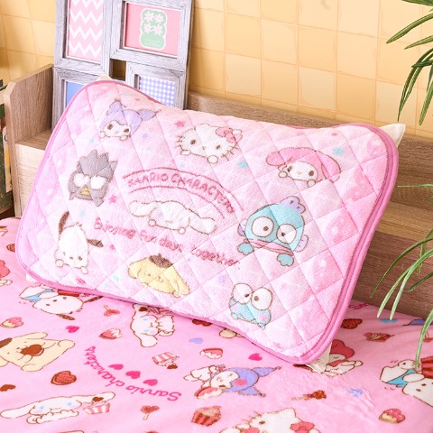 枕パッド（43×63cm・サンリオキャラクターズ）