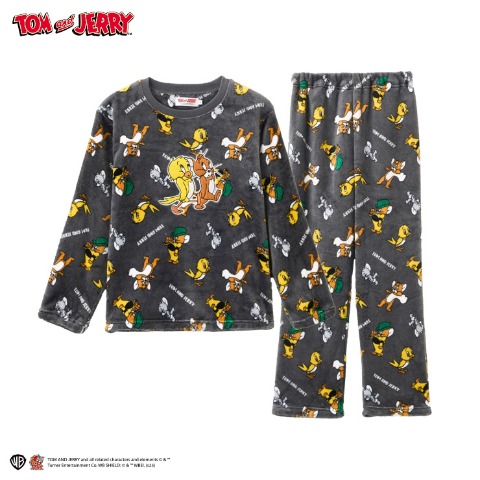 キッズ　パジャマ（140・150・160cm　トムとジェリー）