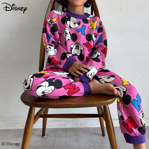 キッズ　パジャマ（110-130cm　Disney）