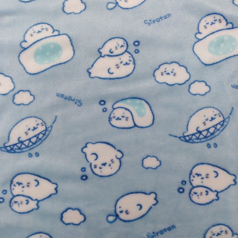 ガールズ　パジャマ（130・140cm　しろたん）