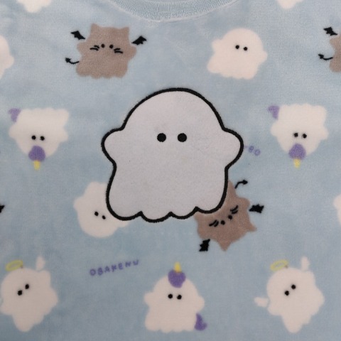 ガールズ　パジャマ（140・150cm　オバケーヌ）