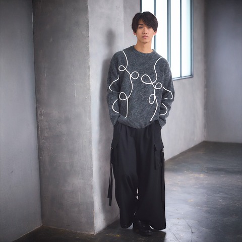 メンズ ニットプルオーバー (SUREVE BLACK）