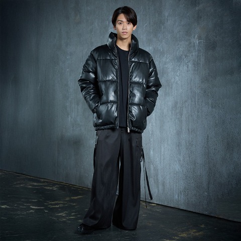 メンズ　中綿スタンドブルゾン（SUREVE BLACK）