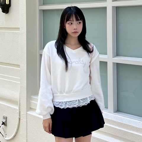 レディース　プルオーバー（CHIP CLIP・TikTok）