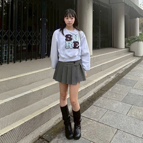 レディース　プルオーバー（CHIP CLIP・TikTok）