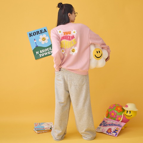 レディース　バックロゴプルオーバー（wiggle wiggle）