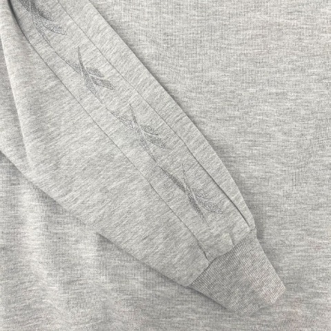 レディース　袖ラインプルオーバー（Reebok）