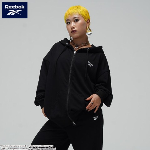 レディース　パーカ（Reebok）