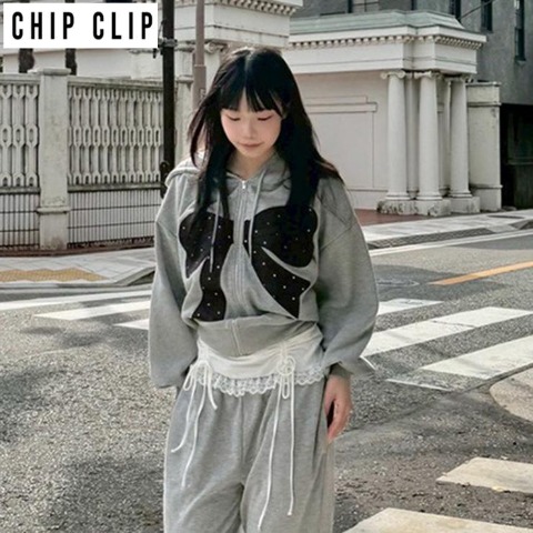 レディース　ジップパーカ（CHIP CLIP・TikTok）