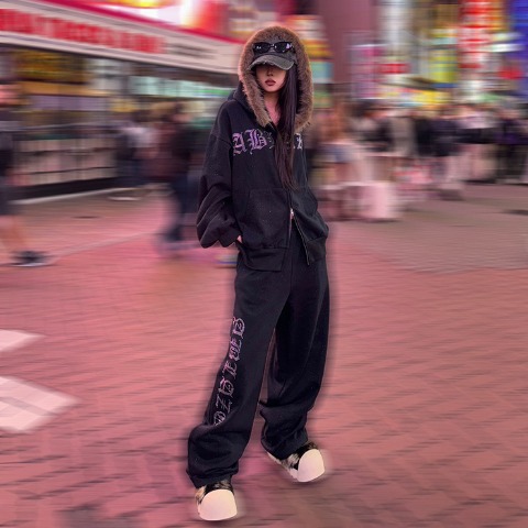 レディース　ジップパーカ（CHIP CLIP）