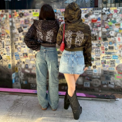 レディース　迷彩ジップパーカ（CHIP CLIP×1095.）