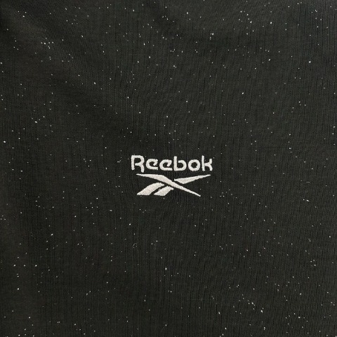レディース　胸刺しゅうジップパーカ（Reebok）