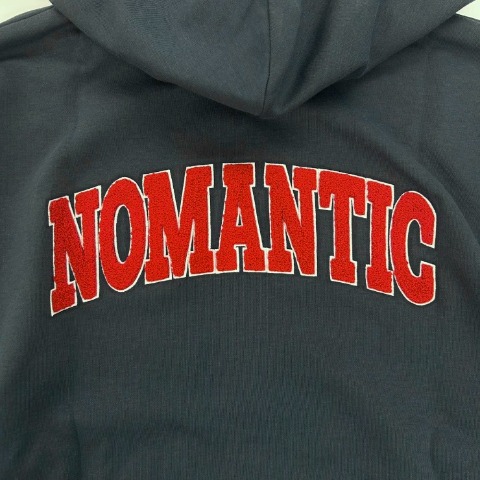 レディース　ジップパーカ（Beyond Closet）