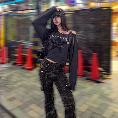 レディース　ニットプルオーバー（CHIP CLIP）