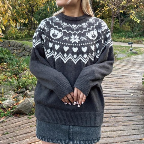 レディース　ニットプルオーバー（CHIP CLIP・TikTok）