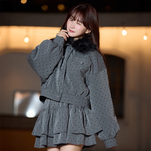 レディース　襟ファージャケット（CHIP CLIP）