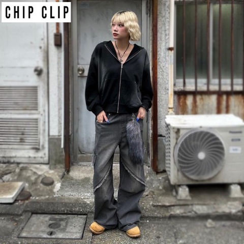 レディース　キーホルダー付デニムパンツ（CHIP CLIP）