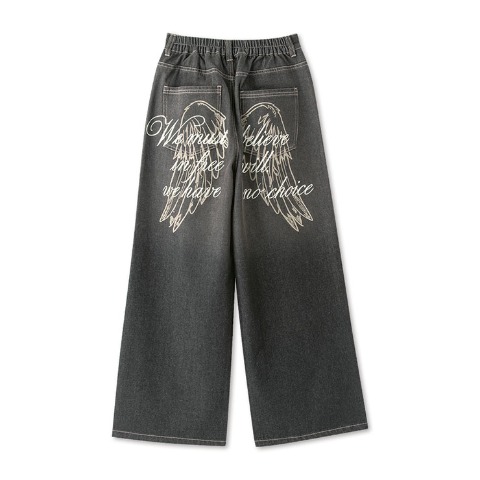 レディース【S～L】　羽プリントデニムパンツ（CHIP CLIP）