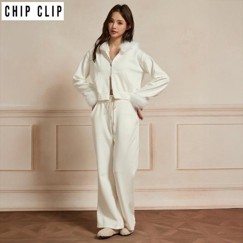 レディース　フレアパンツ（Kim Sua.×CHIP CLIP）