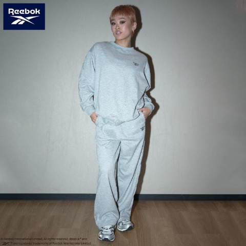 レディース　サイドラインパンツ（Reebok）