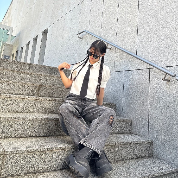 レディース ダメージデニムパンツ（サラハ×CHIP CLIP） | アベイル