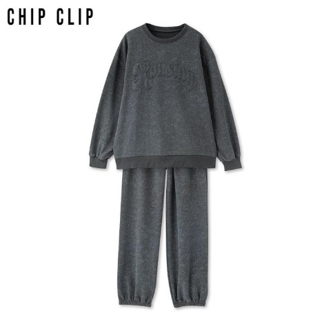 レディース　セットアップ(CHIP CLIP）